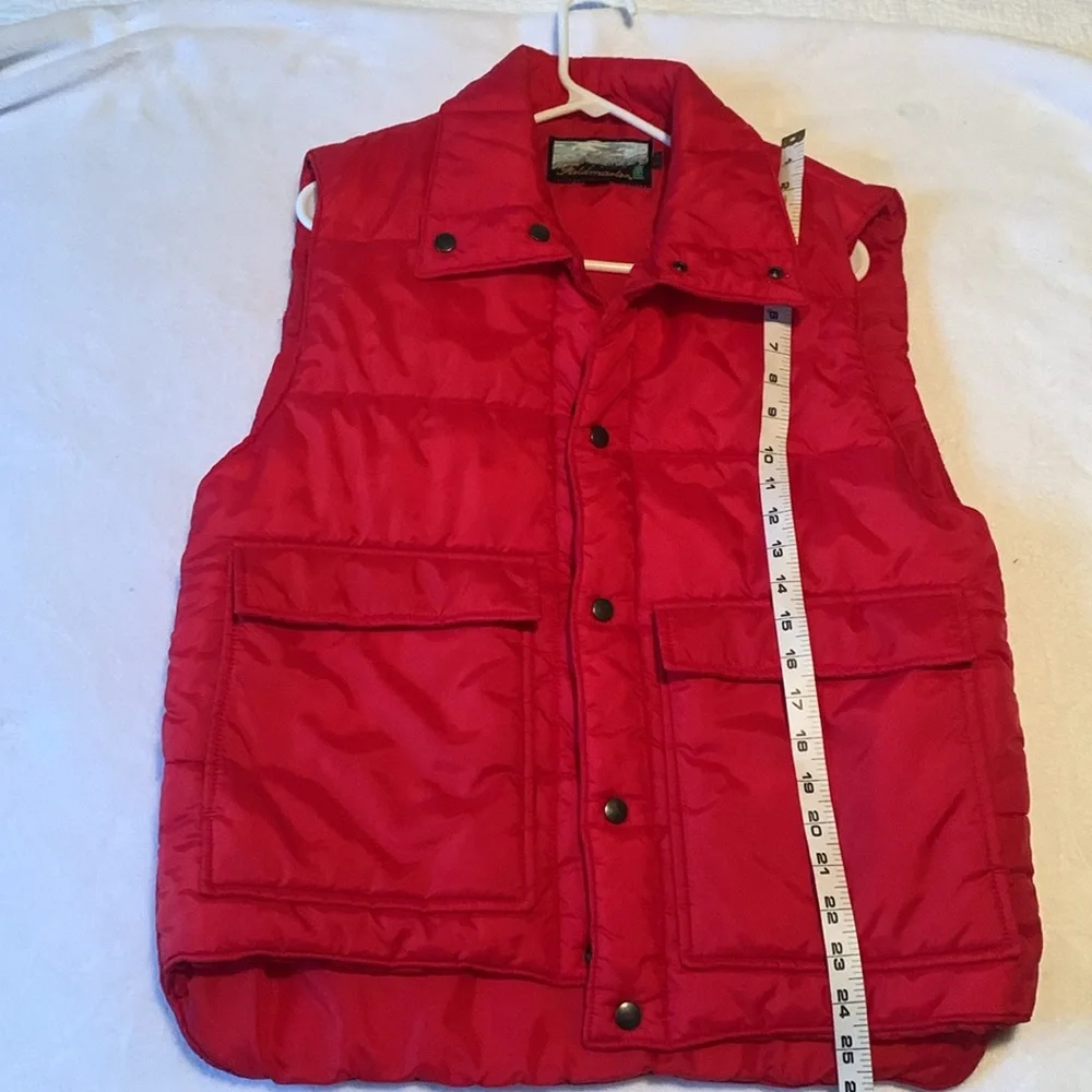 Fieldmaster red vintage puffy vest size medium - Picture 6 of 6